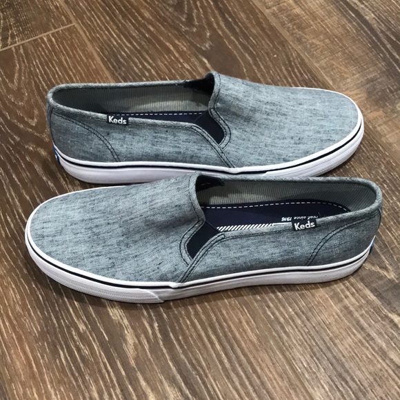 Keds Canvas Sneaker - Picture 3 of 4